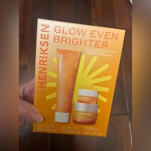 Ole Henriksen Glow Even Brighter Banana Bright Makeup Prep Set